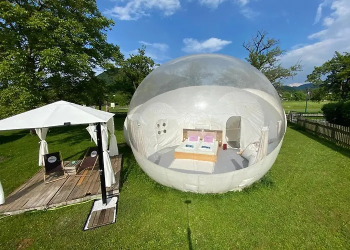 Bubble Tent Hotel